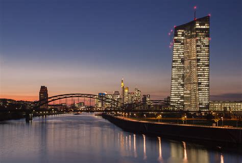 Frankfurt Skyline Am Abend Am 11112015 Foto And Bild Architektur