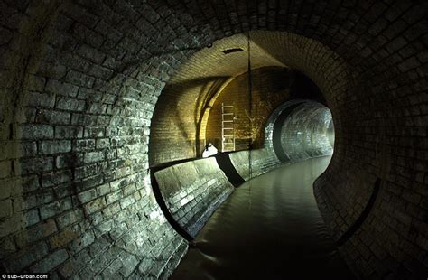 London Underground Photos Miles Of Ornate Brickwork Tunnels Show The