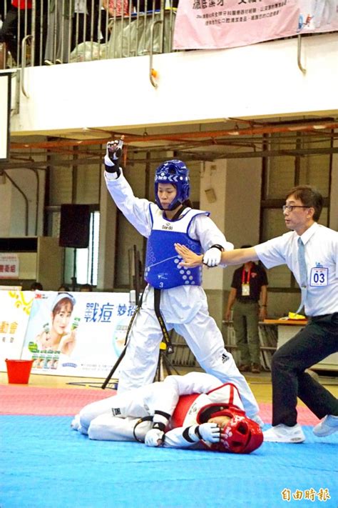23 hours ago · 台灣跆拳道好手黃鈺仁今天東京奧運男子68公斤量級16強賽，從落後到扳平比分，但未能再下一城，以15比18不敵伊朗霍西尼，若對手能挺進金牌戰. 全運會》黃鈺仁3連霸 「跆」進奧運看年底 - 自由體育