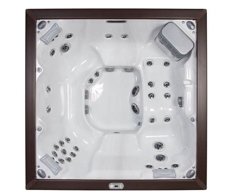 Aqua Quip Jacuzzi J Lxl Hot Tub