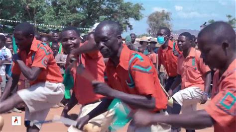 Mganda Traditional Dance In Malawi From Chewa Tribe Youtube