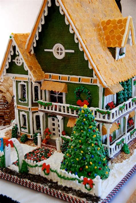65 Incredible Gingerbread Houses That I’m Never Going To Make Stay At Ho Christmas