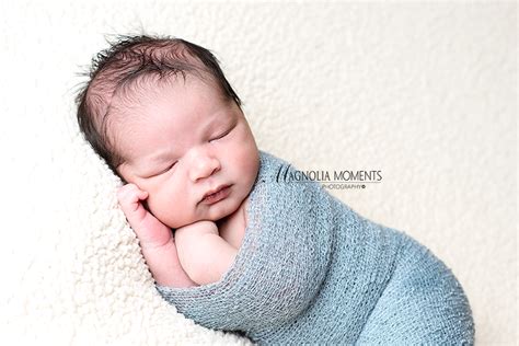 Newborn Baby Professional Photo Session Montgomery County Magnolia