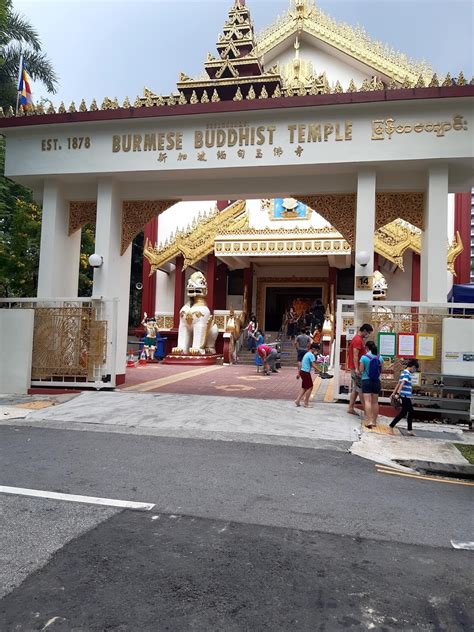 Burmese Buddhist Temple In The City Singapore