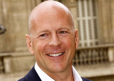 Bruce Willis Banned From Doing Stunts By Wife Ndtv Movies