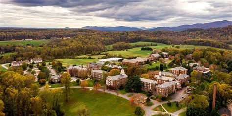 our campus and location sweet briar college