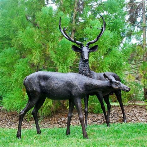Deer Buck And Doe Life Size Bronze Outdoor Statue Deer Statues