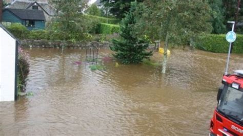 Residents In Comrie Begin Cleaning Up After Flooding Bbc News