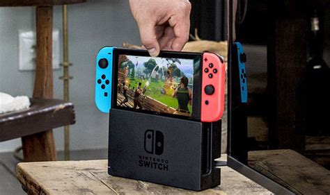 Fortnite releases a new battle pass with every new season. Fortnite Nintendo Switch news - Battle Royale for SHOCK E3 ...