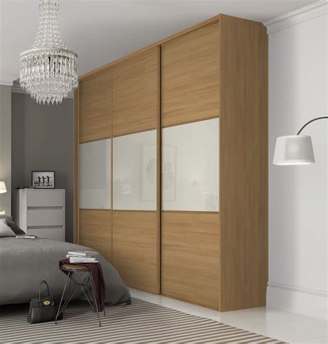 Beautiful Classic Three Panel Sliding Wardrobe Doors In Oak And Soft