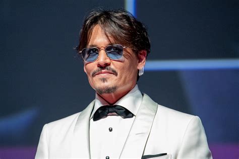 Полное имя — джон кристофер депп ii (john cristopher depp ii). Johnny Depp Reportedly Spends $360,000 a Year on Wine