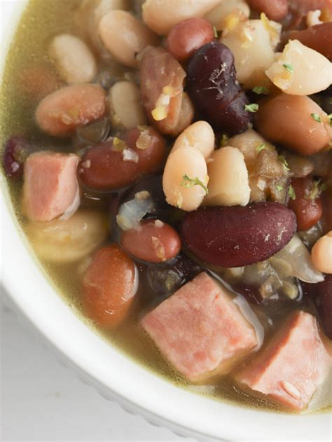 Old Fashioned Ham And Bean Soup Bubbapie