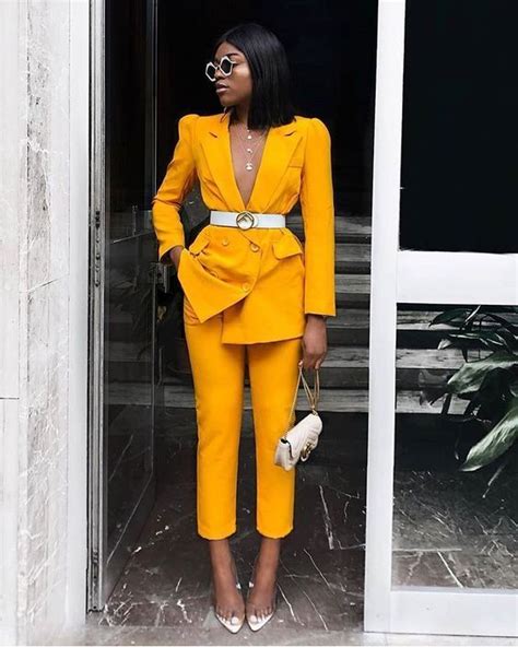 Nice Yellow Suit For Office Classy Outfits Chic Outfits Woman Suit