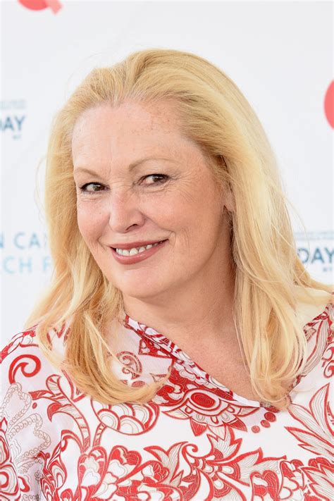 Cathy Moriarty - Cathy Moriarty Photos - OCRF's 18th Annual 'Super ...