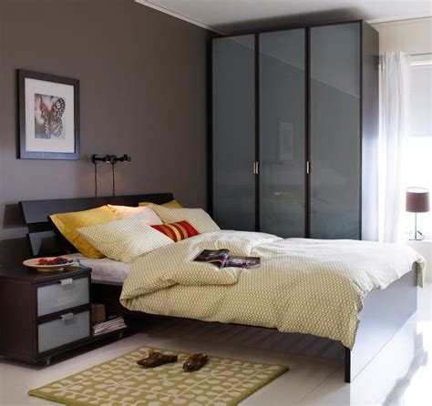 Discover bedroom ideas and design inspiration from a variety of bedrooms, including color, decor and theme options. Furniture in dark colour adds chic and style to space ...