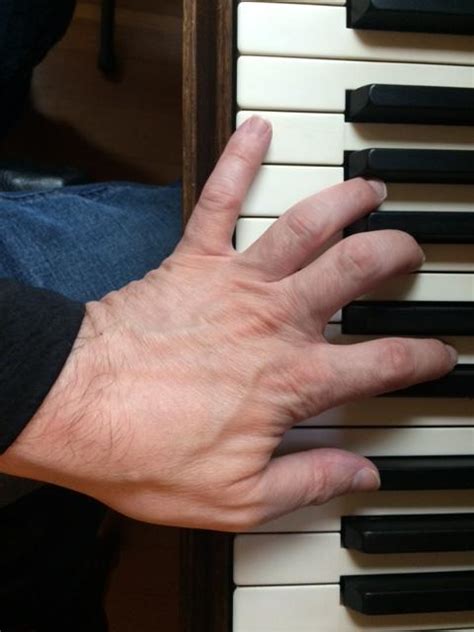 Piano Left Handed Gmaj7 Chord Music Practice And Theory Stack Exchange