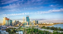 The Skyline from Perth, Australia / Die Skyline von Perth, Australien ...
