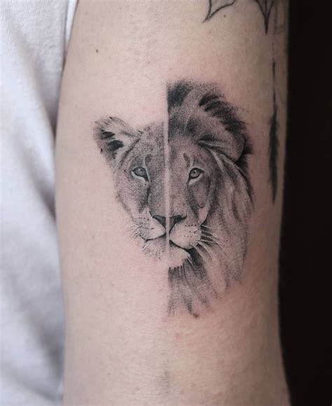 Pin By Amy Morgan On Tatoeage Ideeën Lioness Tattoo Lion Head