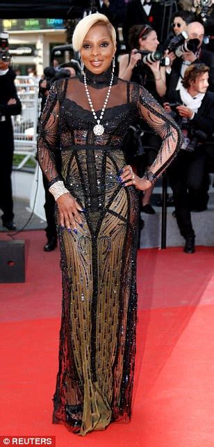 Mary J Blige 46 Wears Semi Sheer Gown At Cannes Daily Mail Online