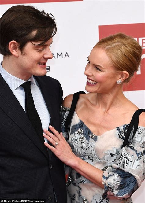 Kate Bosworth With Sam Riley At Ss Gb Premiere In London Daily Mail Online