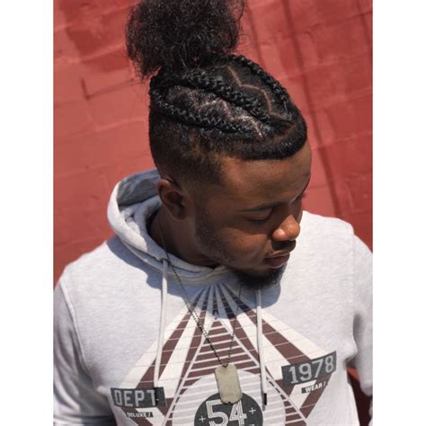 Next, braid your ponytail and secure it with an invisible elastic. Guy Braids into a Man Bun Instagram Meliss_lane | Mens ...