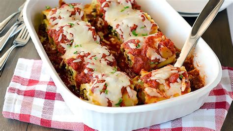 Cheesy Lasagna Roll Ups Recipe From