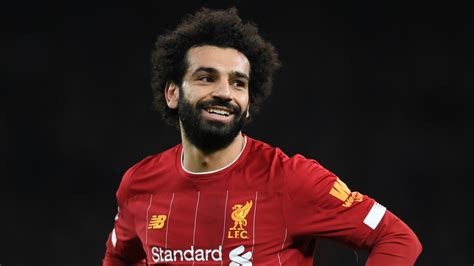 أحرز المصري محمد صلاح لاعب نادي ليفربول الإنكليزي المركز السادس في قائمة أفضل عشرة لاعبين في العالم. محمد صلاح يقتنص لقب الأغلى في العالم.. كم قيمته السوقية ...