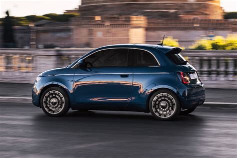 Fiat 500 Electric Fresh Face For 2020s Chic New Ev Car Magazine
