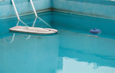 Pool Stains Causes And Treatments Pool Supplies Superstore