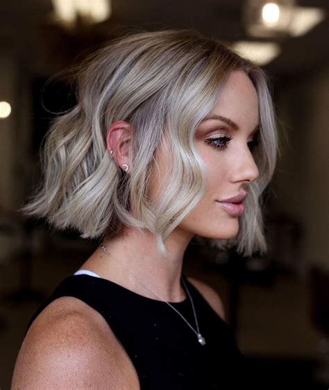 Dirty Blonde Bob With Warm And Cool Highlights Ash Blonde Balayage