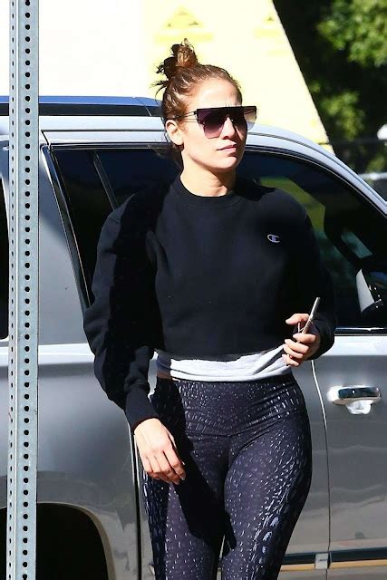 jennifer lopez booty out in los angeles