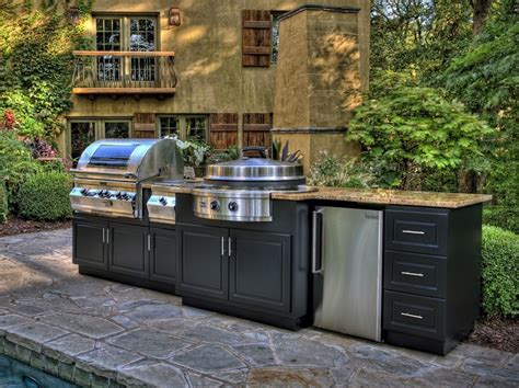 4 Luxury Outdoor Kitchen Storage Cabinet Ideas For Garden