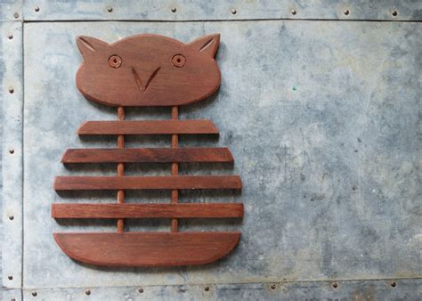 Vintage Owl Trivet Wooden Hot Pad Mid Century Kitchen