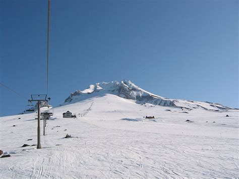 Timberline To Open Palmer Chairlift This Weekend First