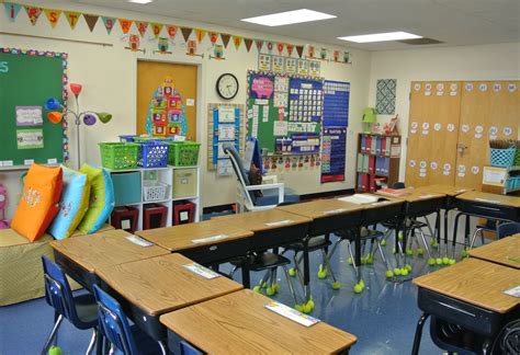 Mrs Gray S Class Owl Inspired First Grade Classroom