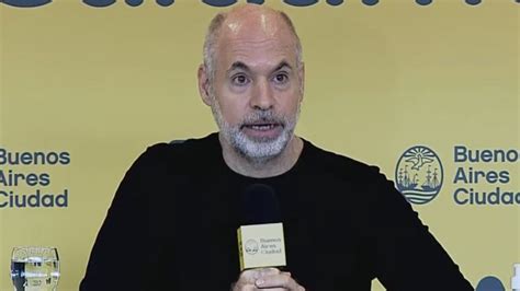 Normalmente una vacuna contiene un agente que se asemeja a un microorganismo causante de la enfermedad y a menudo se hace a partir. Larreta reveló que la Ciudad se quedó sin vacunas y se ...