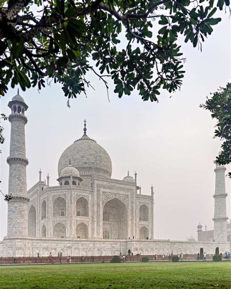 Visiting The Taj Mahal Andys Travel Blog 5 Andys Travel Blog