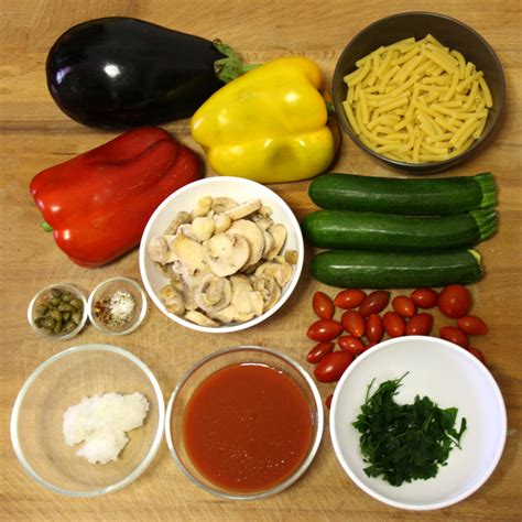 Maybe you would like to learn more about one of these? Ricetta Pasta con Verdure - Facile - Veloce e Gustosa ...