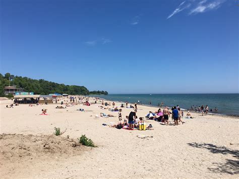 Milwaukee S Lake Michigan Beaches Post Swim At Your Own Risk Warnings