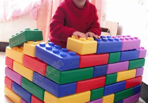 Kindergarten Playground Toys Plastic Building Blocks Toys Happy Big