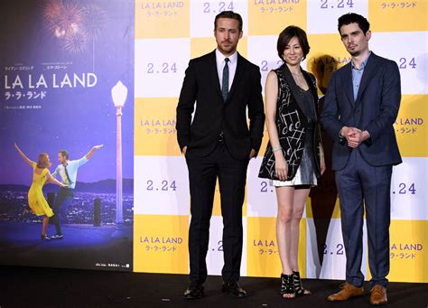 Ryan Gosling Promotes La La Land In Japan As Reaction Comes In To His