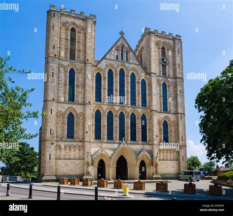 Facade Of Ripon Cathedral Ripon North Yorkshire England Uk Stock