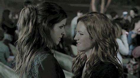Kiss Chemistry Pitch Perfect Beca Mitchell Bechloe Chloe Beale They Are