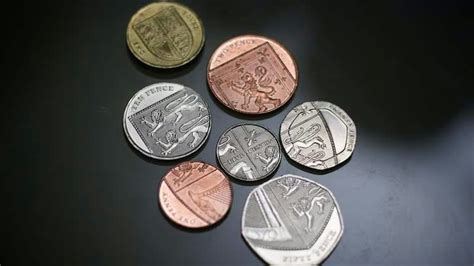¿Cual es la Moneda de Reino Unido? | Cultura Británica Amino