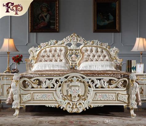 2019 Baroque Classic Bedroom Furniture Luxury Royalty Bed Italian Solid