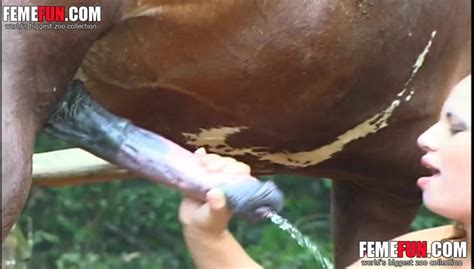 Horse Cums On Girls Mouth After The Young Teen Throats The