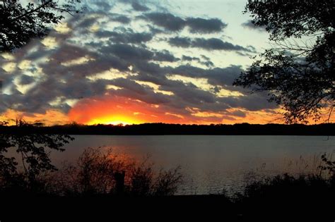 Grand rapids was just named #2 best food/beverage destination experience by the world food travel association's foodtrekking awards!… grand rapids area breweries are cooking up some of the best food in town. Sunset on Lake near Grand Rapids , Minnesota | Photo ...