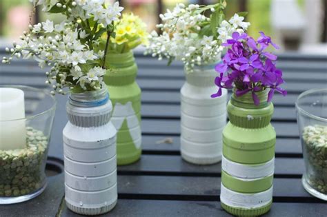 30 Useful Ways To Reuse Plastic Bottles Hometalk