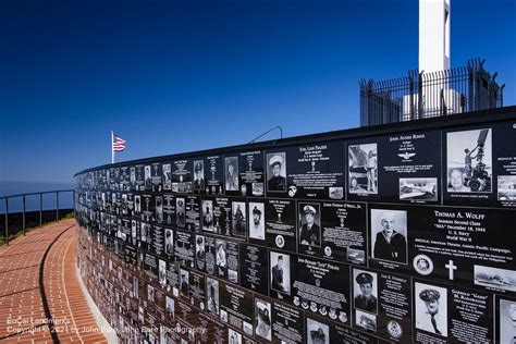 Mt Soledad Veterans Memorial In La Jolla Socal Landmarks