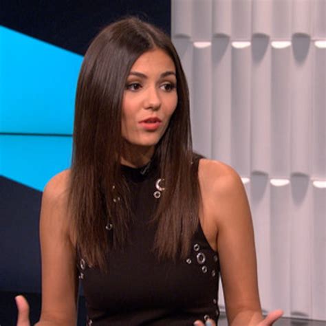 Victoria Justice Reveals Story Behind No Kiss List E Online